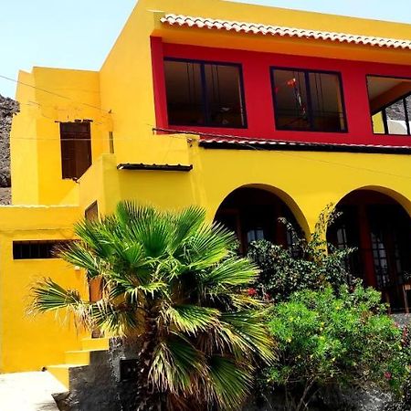 Rose'S Place Mindelo Exterior photo